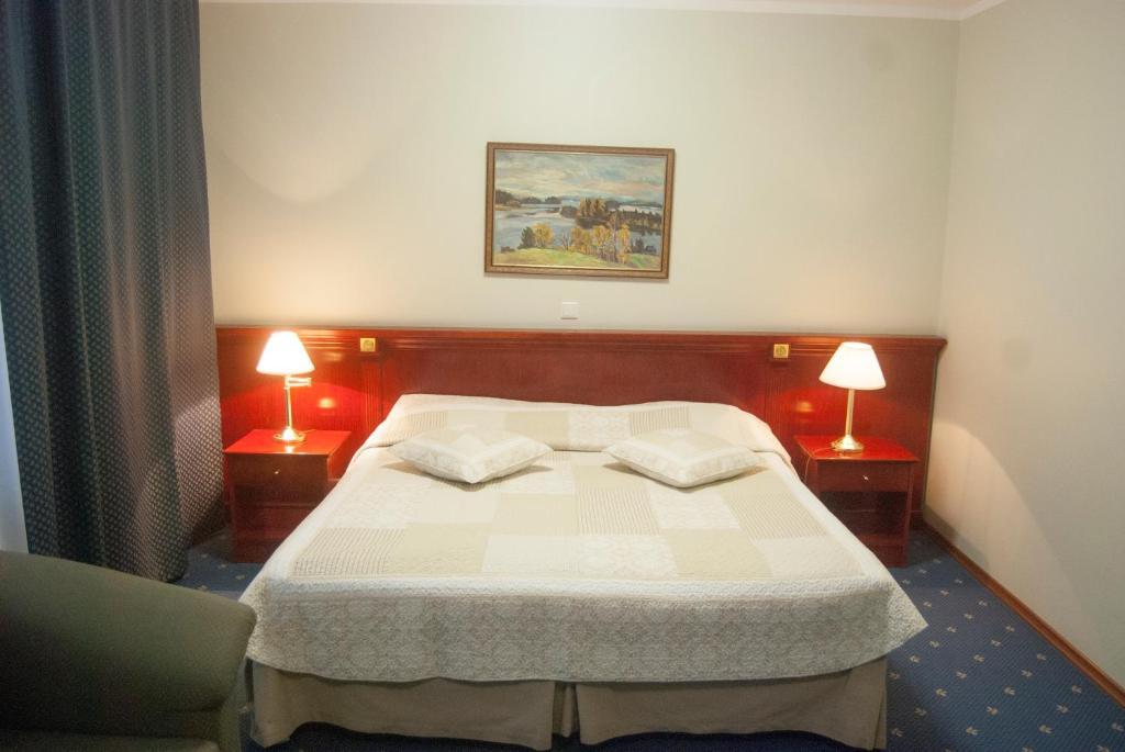 טרטו Draakon Hotel מראה חיצוני תמונה